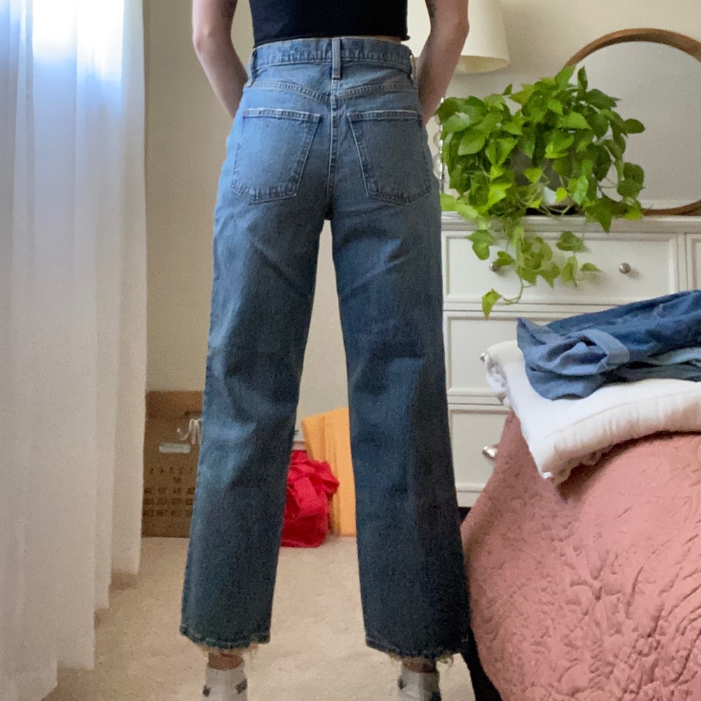 •Universal Thread Panel Jeans - Picture 4 of 4